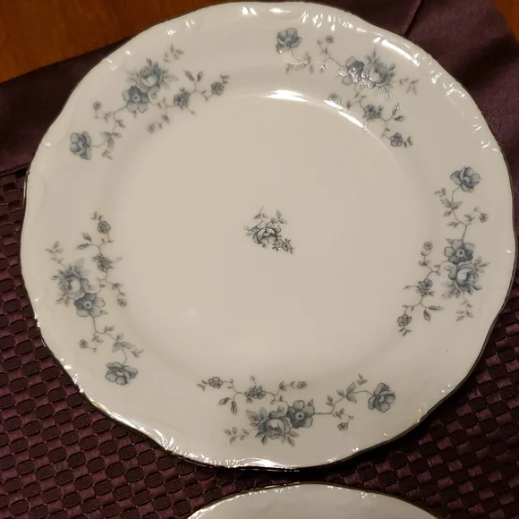 Johann Haviland Blue Garland Bread Plate (4pcs) - Picture 2 of 4